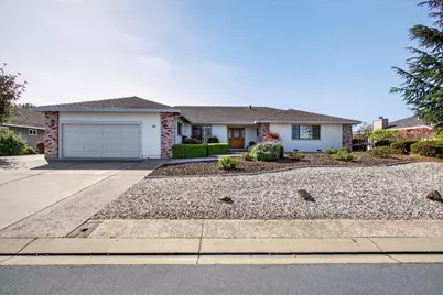 860 S Ridgemark Dr, Hollister, CA 95023 - Photo 6