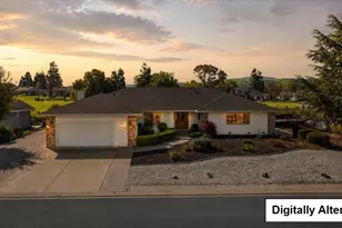 860 S Ridgemark Dr, Hollister, CA 95023 - Photo 1