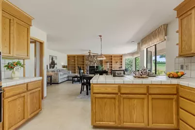 860 S Ridgemark Dr, Hollister, CA 95023 - Photo 14