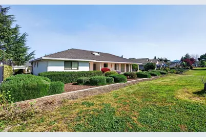 860 S Ridgemark Dr, Hollister, CA 95023 - Photo 44