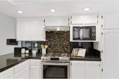 15310 Venetian Way, Morgan Hill, CA 95037 - Photo 10
