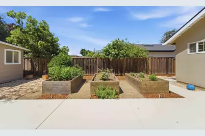 313 N Milton Ave, Campbell, CA 95008 - Photo 34