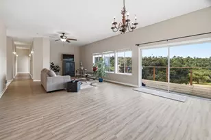 19269 Mallory Canyon Rd D, Salinas, CA 93907 - Photo 8