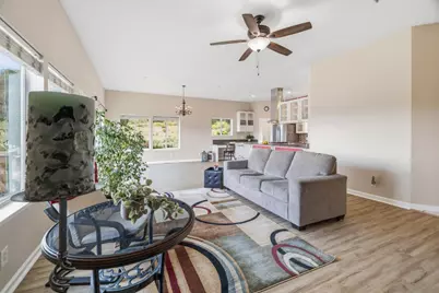 19269 Mallory Canyon Rd D, Salinas, CA 93907 - Photo 4