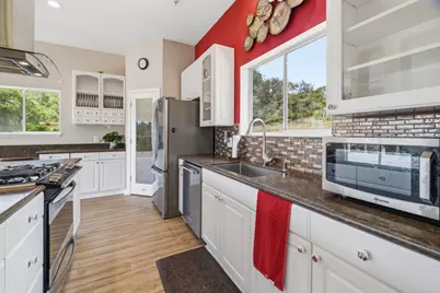 19269 Mallory Canyon Rd D, Salinas, CA 93907 - Photo 12