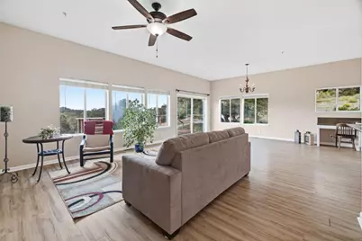 19269 Mallory Canyon Rd D, Salinas, CA 93907 - Photo 6