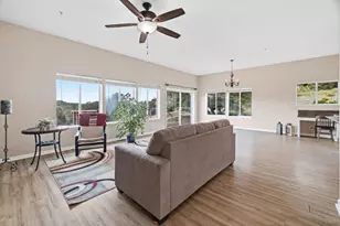 19269 Mallory Canyon Rd D, Salinas, CA 93907 - Photo 6