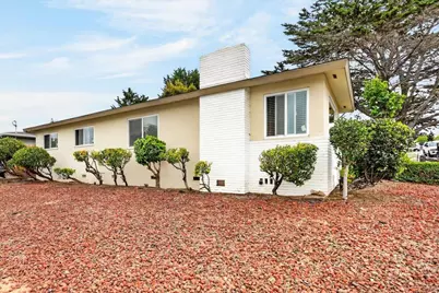 1148 Modoc St, Seaside, CA 93955 - Photo 2
