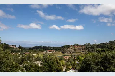 Laura Ct, Los Altos Hills, CA 94022 - Photo 50