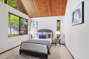 Hawthorne Ave, Los Altos, CA 94022 - Photo 26
