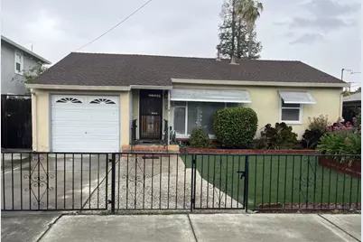 879 Birch Ave, Sunnyvale, CA 94086 - Photo 1