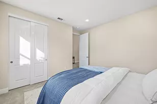 2036 Aragon Dr, Pittsburg, CA 94565 - Photo 24