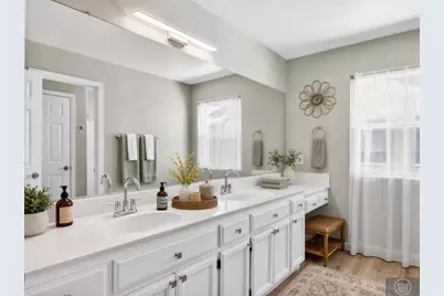 1553 Vinewood Way, Tracy, CA 95376 - Photo 48