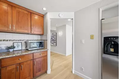 1527 Goody Ln, San Jose, CA 95131 - Photo 14