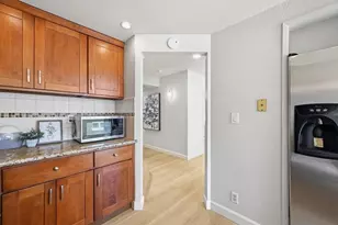 1527 Goody Ln, San Jose, CA 95131 - Photo 14