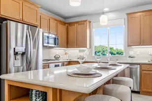 2244 Hendy Ln, San Jose, CA 95124 - Photo 12