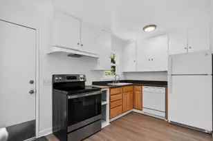 109 + 111 Berkeley Way, Santa Cruz, CA 95062 - Photo 16