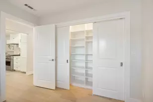808 Kirkaldy Ct, Sunnyvale, CA 94087 - Photo 10