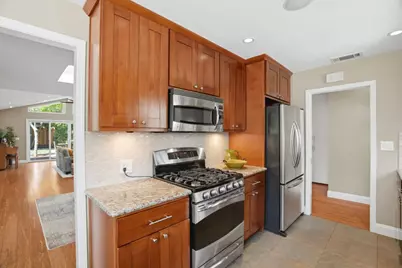 4965 Bel Escou Dr, San Jose, CA 95124 - Photo 16