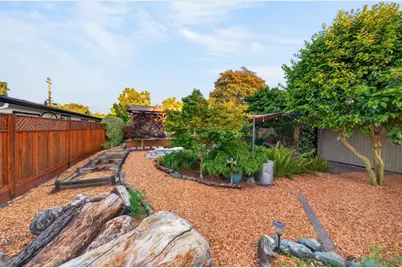1125 Carlton Ave, Menlo Park, CA 94025 - Photo 42