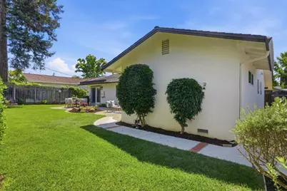 1414 Newfoundland Dr, Sunnyvale, CA 94087 - Photo 52
