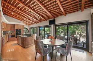 12728 La Cresta Dr, Los Altos Hills, CA 94022 - Photo 14