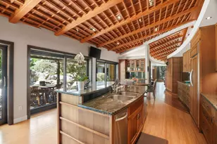 12728 La Cresta Dr, Los Altos Hills, CA 94022 - Photo 16