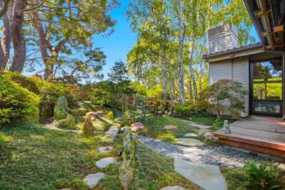12728 La Cresta Dr, Los Altos Hills, CA 94022 - Photo 52