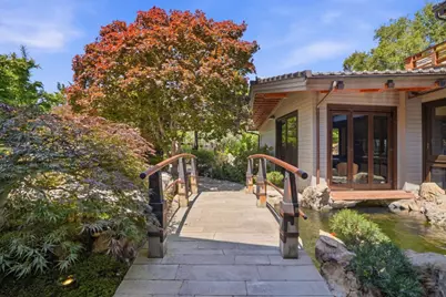 12728 La Cresta Dr, Los Altos Hills, CA 94022 - Photo 6