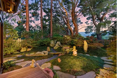 12728 La Cresta Dr, Los Altos Hills, CA 94022 - Photo 62
