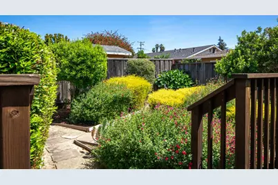 5004 Bellevue St, Soquel, CA 95073 - Photo 2