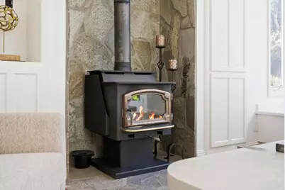 365 Pennsylvania Ave, Los Gatos, CA 95030 - Photo 18