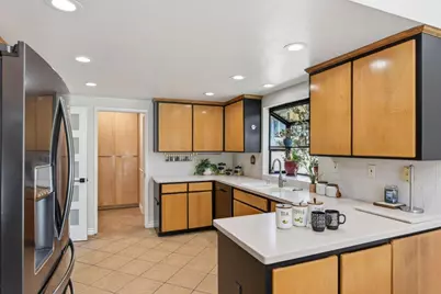 10112 Adelheid Ct, Cupertino, CA 95014 - Photo 10