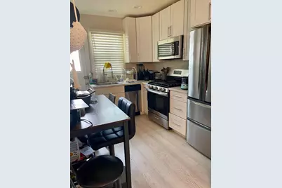 1124 Douglas Ave, Burlingame, CA 94010 - Photo 30