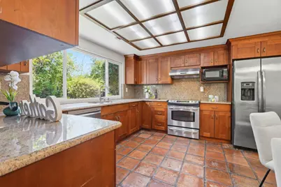 1636 Mariani Dr, Sunnyvale, CA 94087 - Photo 16
