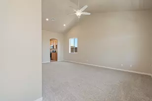 133 Carmona Dr, King City, CA 93930 - Photo 6