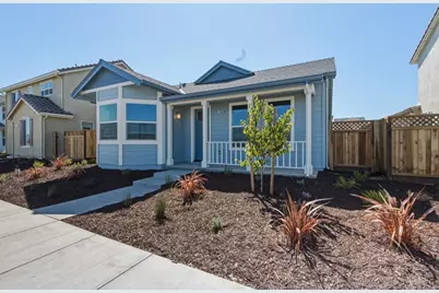 133 Carmona Dr, King City, CA 93930 - Photo 2