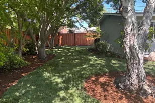2355 Louis Rd, Palo Alto, CA 94303 - Photo 16