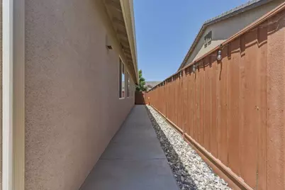 914 Fulton Way, Hollister, CA 95023 - Photo 34
