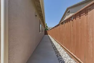 914 Fulton Way, Hollister, CA 95023 - Photo 34
