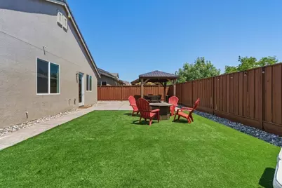 914 Fulton Way, Hollister, CA 95023 - Photo 30