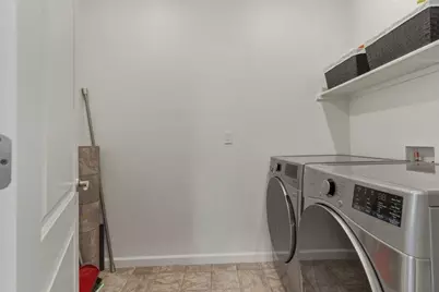914 Fulton Way, Hollister, CA 95023 - Photo 26