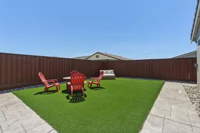 914 Fulton Way, Hollister, CA 95023 - Photo 28