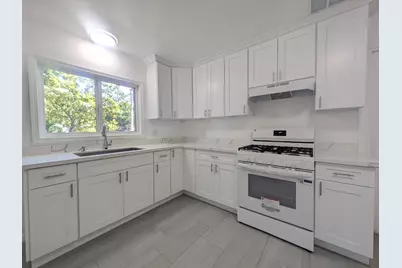 194 S 24th St, San Jose, CA 95116 - Photo 8