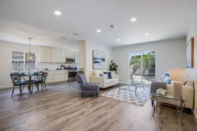 8240 Springdale Ct, Gilroy, CA 95020 - Photo 6