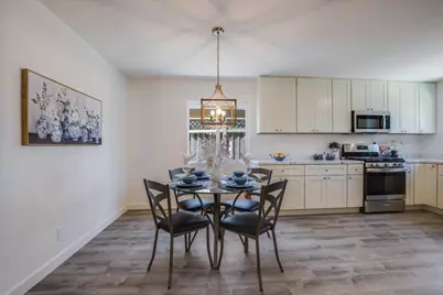 8240 Springdale Ct, Gilroy, CA 95020 - Photo 12