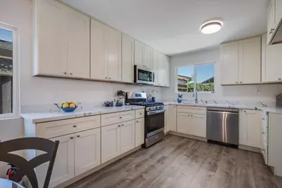 8240 Springdale Ct, Gilroy, CA 95020 - Photo 10