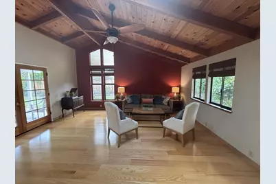 10730 La Roda Dr, Cupertino, CA 95014 - Photo 40