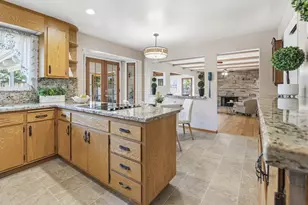 10730 La Roda Dr, Cupertino, CA 95014 - Photo 8