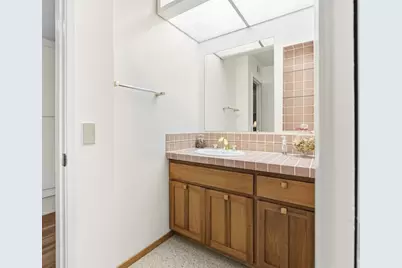 10730 La Roda Dr, Cupertino, CA 95014 - Photo 36